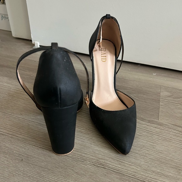 Black Block Heels - Picture 4 of 4